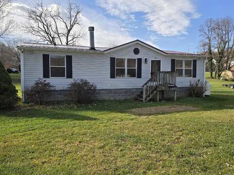 2429 Wells ST, Elliston, VA 24087