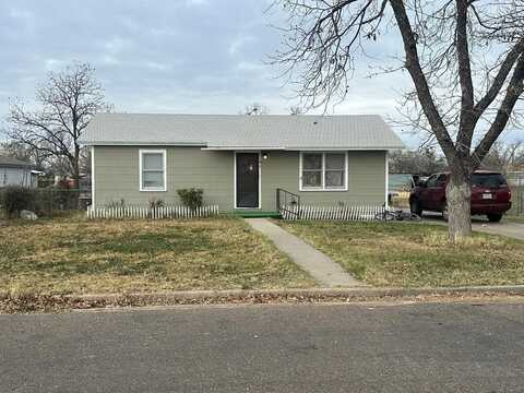 40 W 30th St, San Angelo, TX 76903