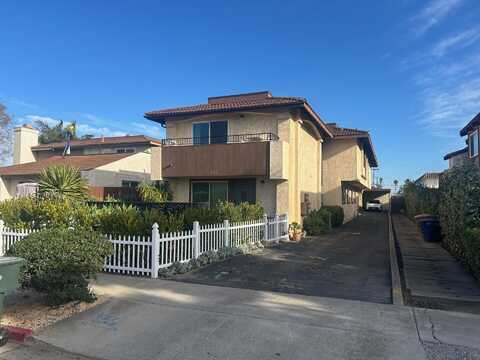 250 Ash Avenue, CARPINTERIA, CA 93013