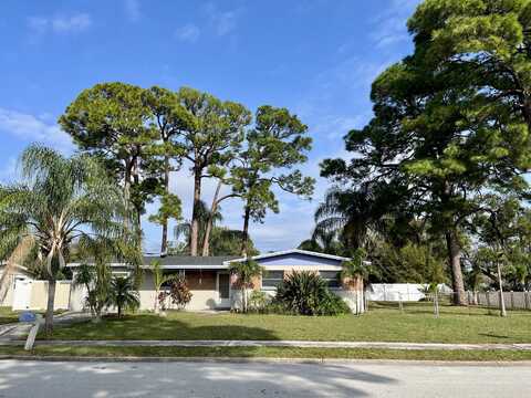 1002 Regalia Drive, Rockledge, FL 32955