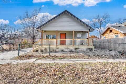 607 N Spruce St, Wichita, KS 67214