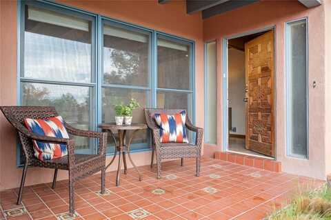 223 W Lupita, Santa Fe, NM 87505