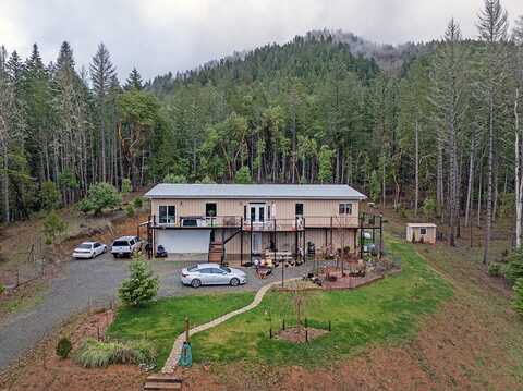 5067 Azalea Glen Road, Glendale, OR 97442