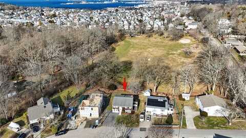 8 Kerins Terrace, Newport, RI 02840