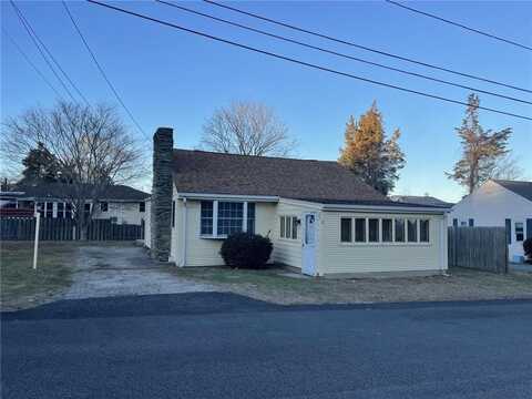 6 San Miguel Drive, Bristol, RI 02809