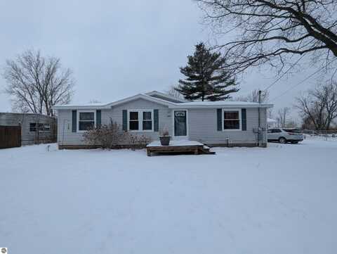 2042 Green Drive, Au Gres, MI 48703