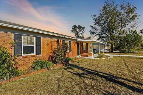 815 E Cherry Street, Perry, FL 32348