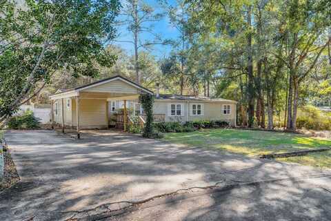 2081 Mistletoe Court, Tallahassee, FL 32317