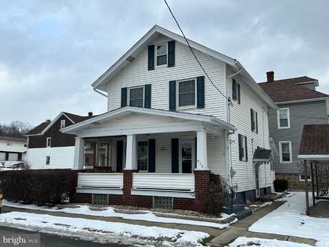 918 27TH STREET, ALTOONA, PA 16601