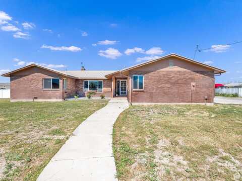 92 N 2300 W, Tremonton, UT 84337