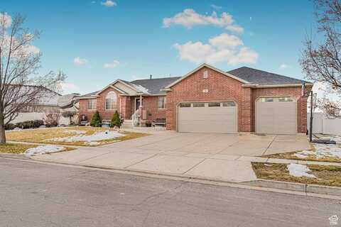 708 S 125 W, Layton, UT 84041