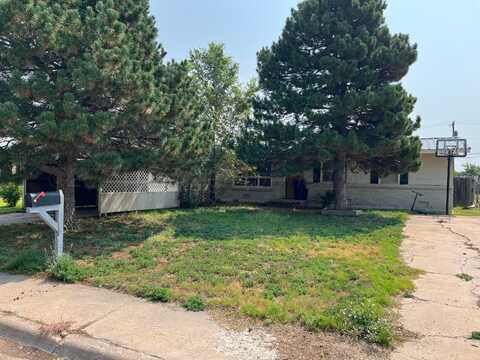 1007 S Haney Street, Spearman, TX 79081