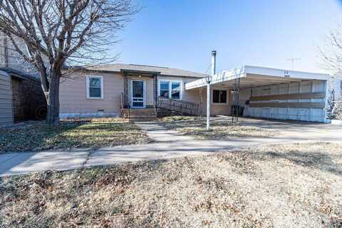 210 S Mackenzie Avenue, Stinnett, TX 79083