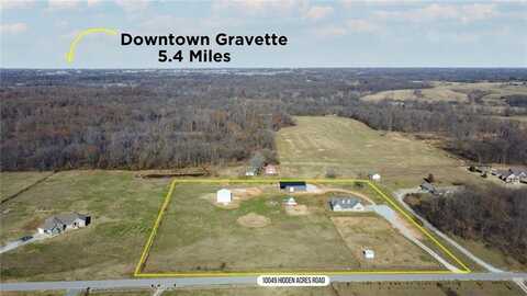 10049 Hidden Acres RD, Gravette, AR 72736