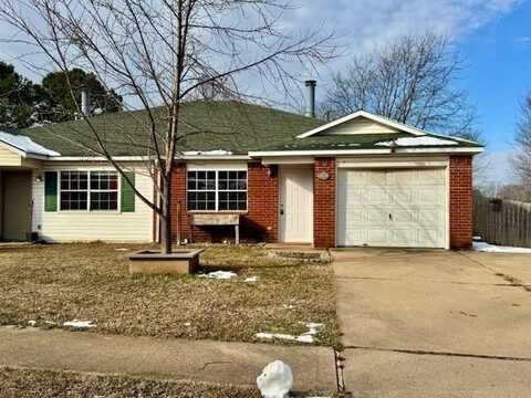 1319 N Boxley AVE, Fayetteville, AR 72704