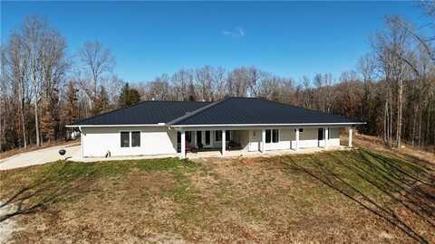 146 Nichols CIR, Yellville, AR 72687