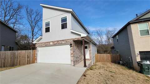 14 S Pinyon Point, Fayetteville, AR 72701