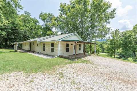 15731 Parker Branch RD, Winslow, AR 72959