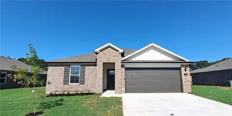 715 Buffalo AVE, Gentry, AR 72734