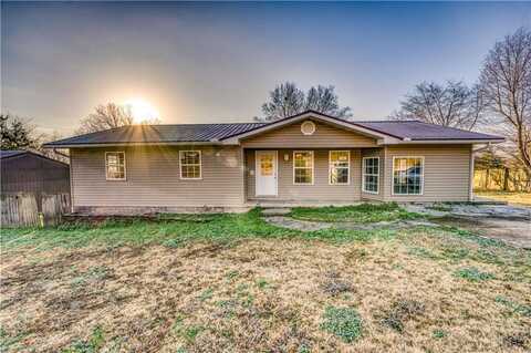7620 Rally Hill RD, Harrison, AR 72633