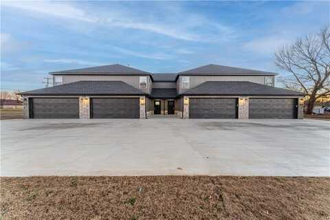 503 Arkansas ST, Gentry, AR 72734