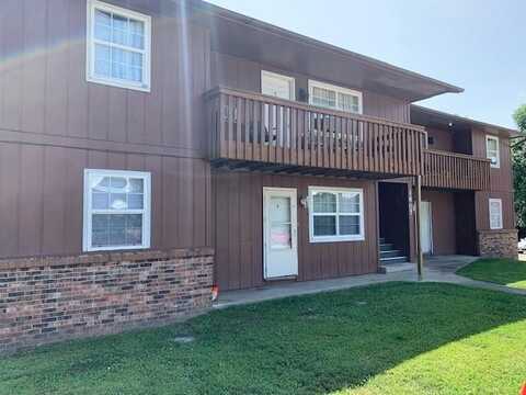 1605 Azalea CIR Unit #D, Springdale, AR 72764