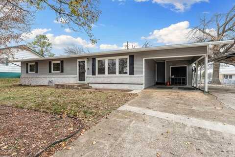 103 Spring ST, Cassville, MO 65625