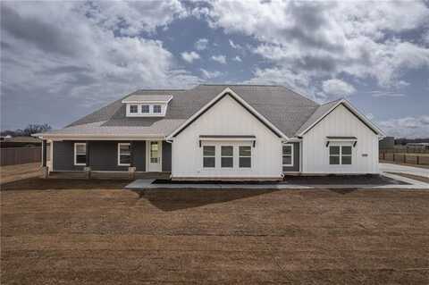 13303 Bethel Blacktop RD, Farmington, AR 72730