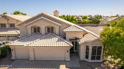 951 N Forest Court, Chandler, AZ 85226