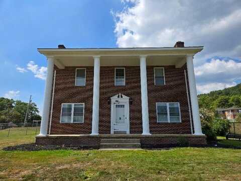 134 SKELTON LANE, SHADY SPRING, WV 25832