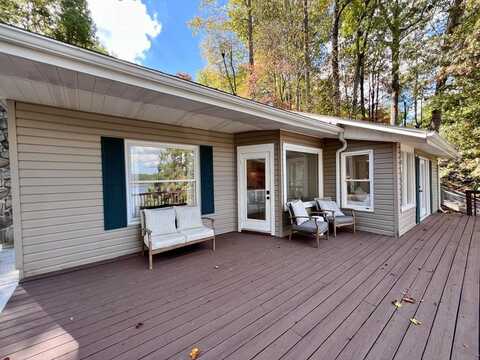 250 CIRCLE HILL ROAD, GHENT, WV 25843