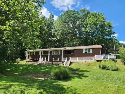 150 DAN MONT VISTA, DANIELS, WV 25832