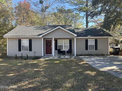 26 Pelican Circle, Beaufort, SC 29906