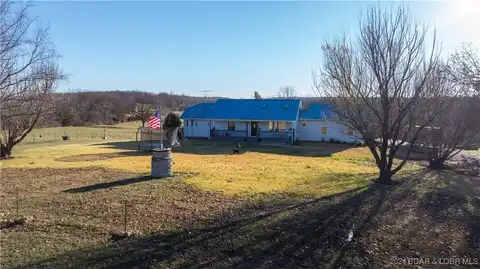 1984 High Point Road, Camdenton, MO 65020