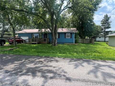 1008 W. Clay Rd, Versailles, MO 65084