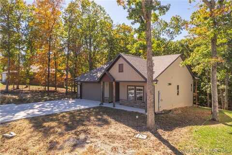 102 Yonkers Court, Lake Ozark, MO 65049