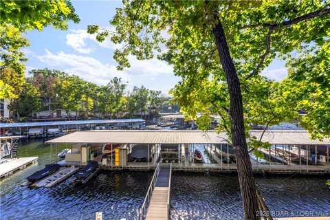 105 Den Cove Lane, Lake Ozark, MO 65049