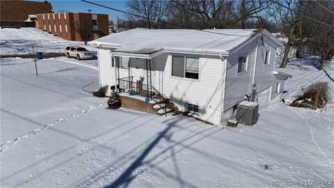 301 Fairview Avenue, Eldon, MO 65026