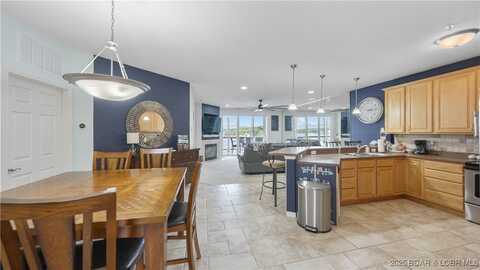 1210 Lands End Parkway unit: 314, Osage Beach, MO 65065