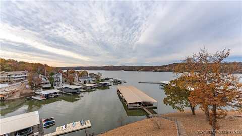 2500 Bay Point Lane, Osage Beach, MO 65065