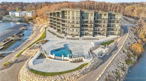 182 Vintage Drive, Lake Ozark, MO 65049