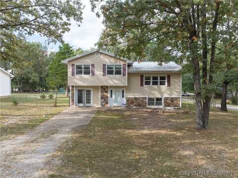 107 Woodland Drive, Stover, MO 65078