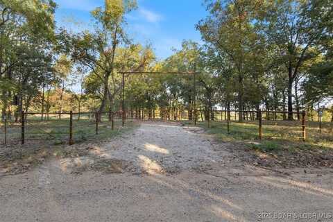 Tbd Heritage Road, Eldon, MO 65026