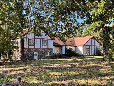 201 E Marshall Drive, Cherokee Village, AR 72529