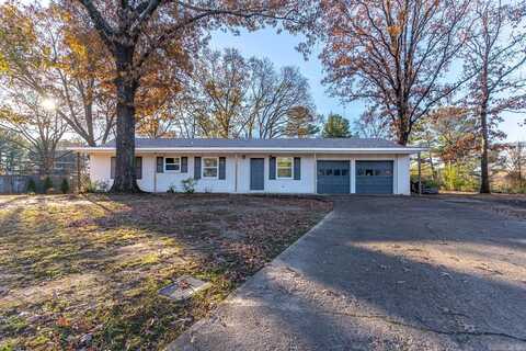 204 Karen Court, Jonesboro, AR 72405