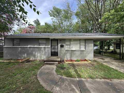 9205 Woodford Drive, Little Rock, AR 72209