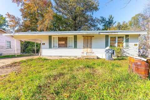 221 N Twelfth Street, West Helena, AR 72390