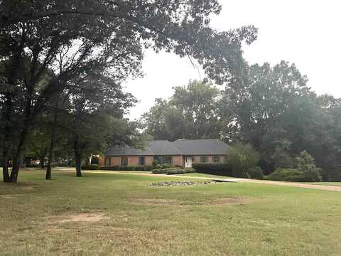 5 Robinwood, Searcy, AR 72143