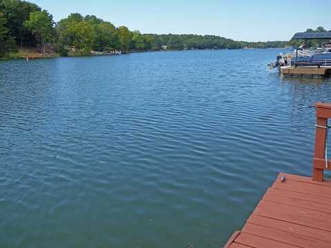 246 E Lakeshore Drive, Cherokee Village, AR 72529