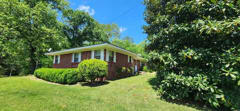 719 Luzerne St., Mount Ida, AR 71957